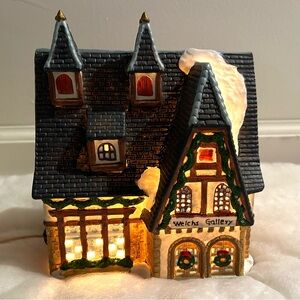 🤑SALE🤑 Welchs Gallery - Dickens Keepsake Porcelain Lighted House (NIB/NWT)